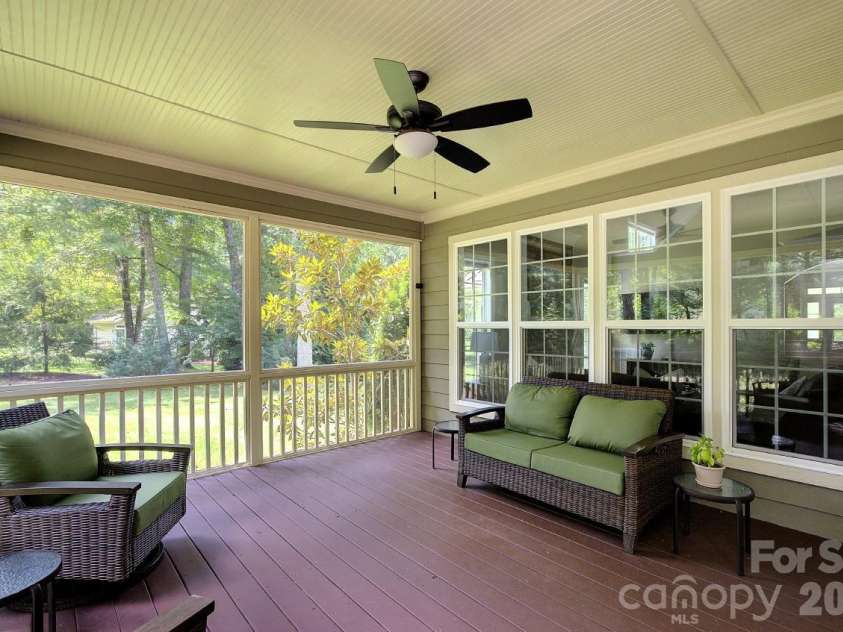 212 Tall Timbers Trail, Hendersonville, NC 28792.  MLS# CAR4410837, YatesRealty ID 41964. 