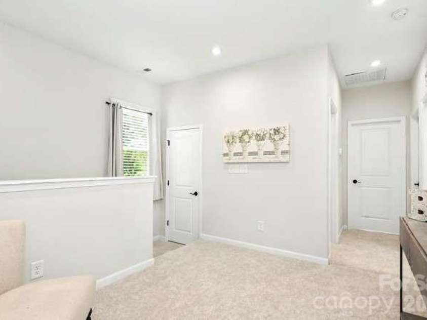 534 MADISON FALLS Court, Fort Mill, SC 29708.  MLS# CAR4405695, YatesRealty ID 41965. 