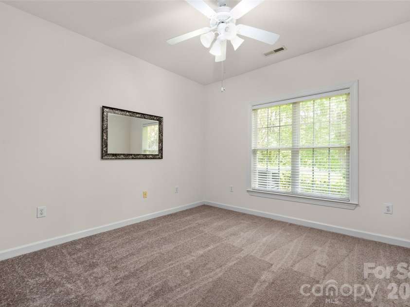 14617 Penmore Lane, Charlotte, NC 28269.  MLS# CAR4407529, YatesRealty ID 41966. 