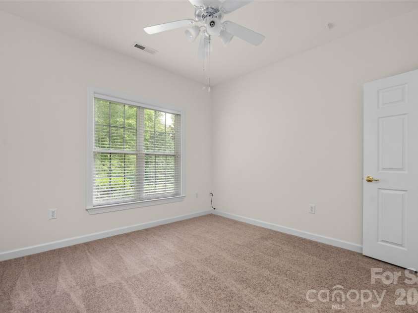 14617 Penmore Lane, Charlotte, NC 28269.  MLS# CAR4407529, YatesRealty ID 41966. 