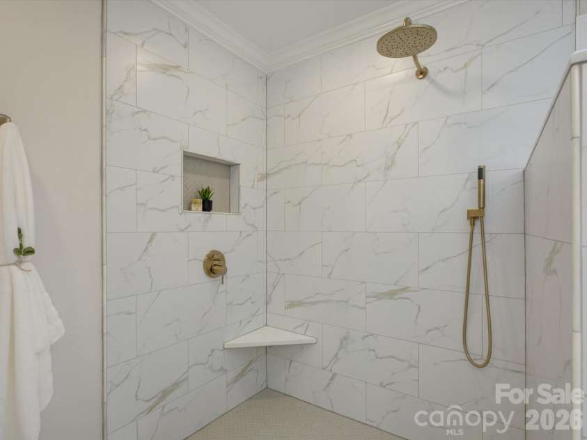 2301 Wharton Lane, Charlotte, NC 28270.  MLS# CAR4404065, YatesRealty ID 41967. 