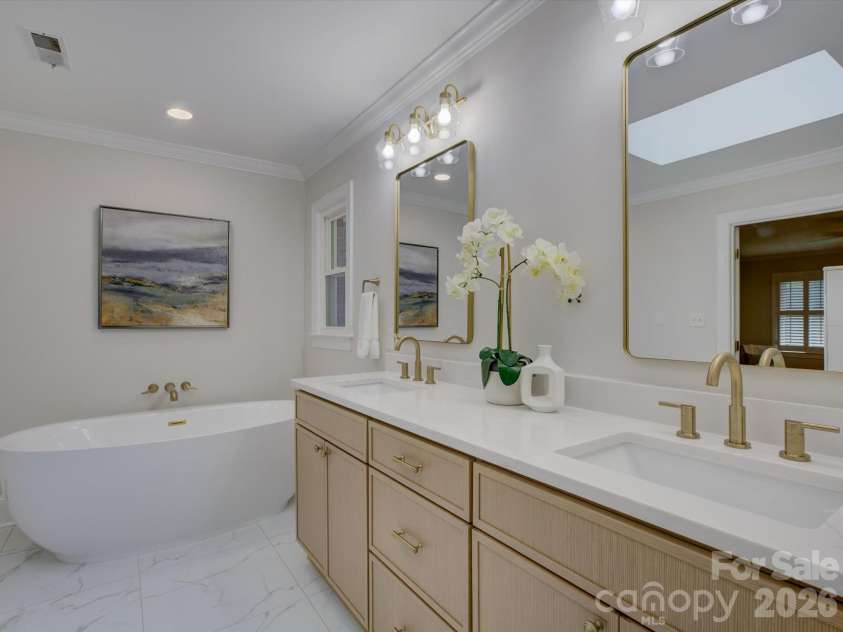 2301 Wharton Lane, Charlotte, NC 28270.  MLS# CAR4404065, YatesRealty ID 41967. 