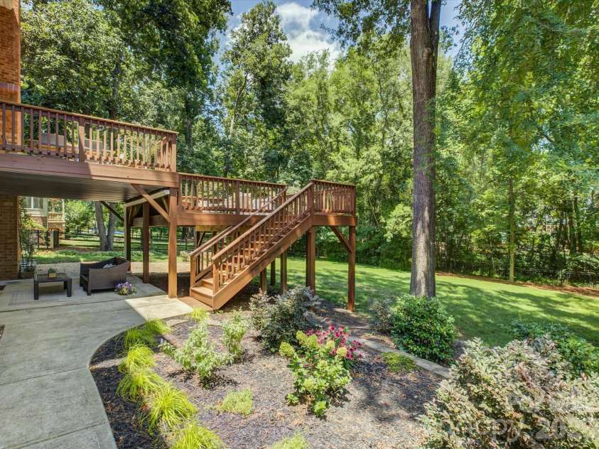 2301 Wharton Lane, Charlotte, NC 28270.  MLS# CAR4404065, YatesRealty ID 41967. 
