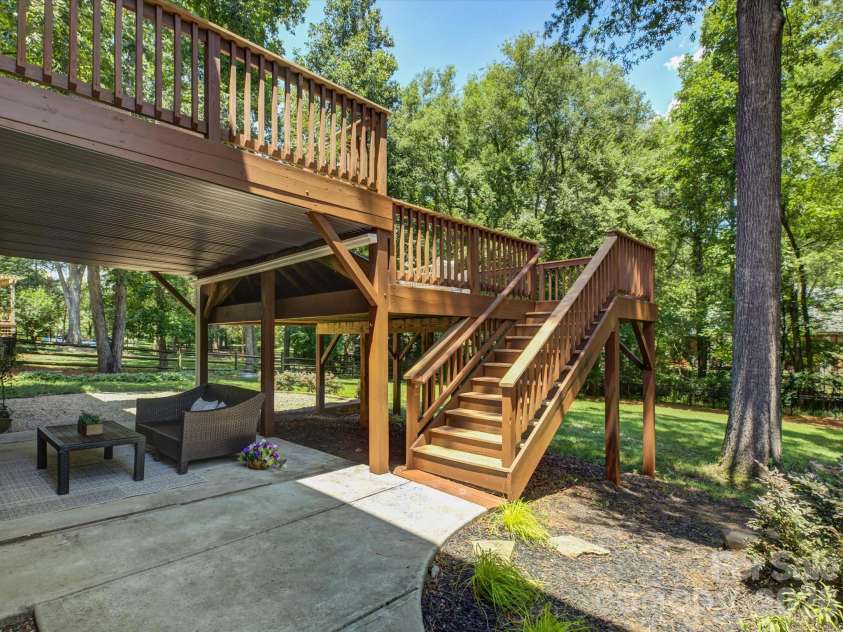 2301 Wharton Lane, Charlotte, NC 28270.  MLS# CAR4404065, YatesRealty ID 41967. 
