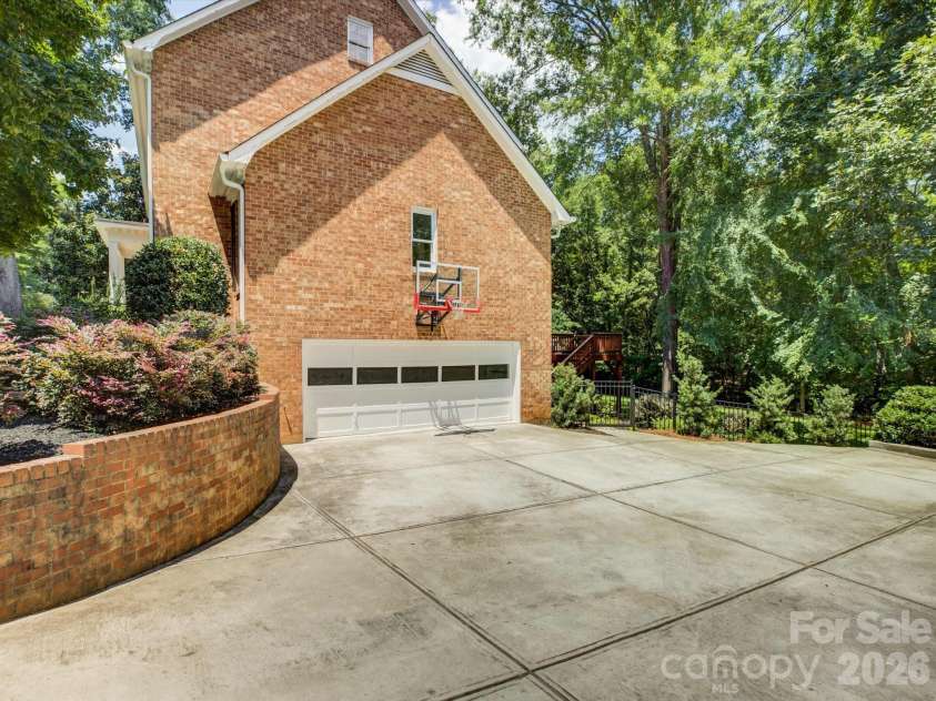 2301 Wharton Lane, Charlotte, NC 28270.  MLS# CAR4404065, YatesRealty ID 41967. 