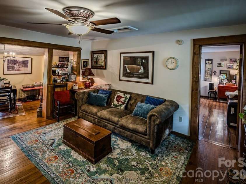 5950 US 19e Highway, Newland, NC 28657.  MLS# CAR4408007, YatesRealty ID 41968. 