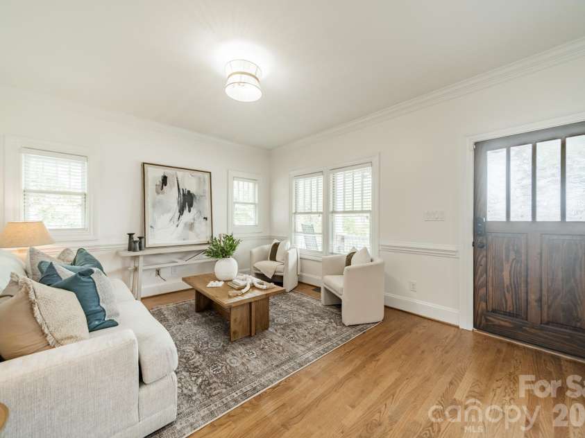 1529 Merriman Avenue, Charlotte, NC 28203.  MLS# CAR4404504, YatesRealty ID 41969. 