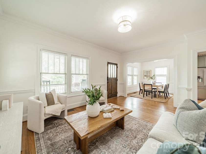 1529 Merriman Avenue, Charlotte, NC 28203.  MLS# CAR4404504, YatesRealty ID 41969. 