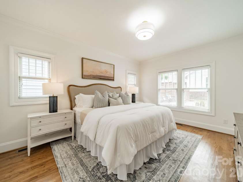 1529 Merriman Avenue, Charlotte, NC 28203.  MLS# CAR4404504, YatesRealty ID 41969. 