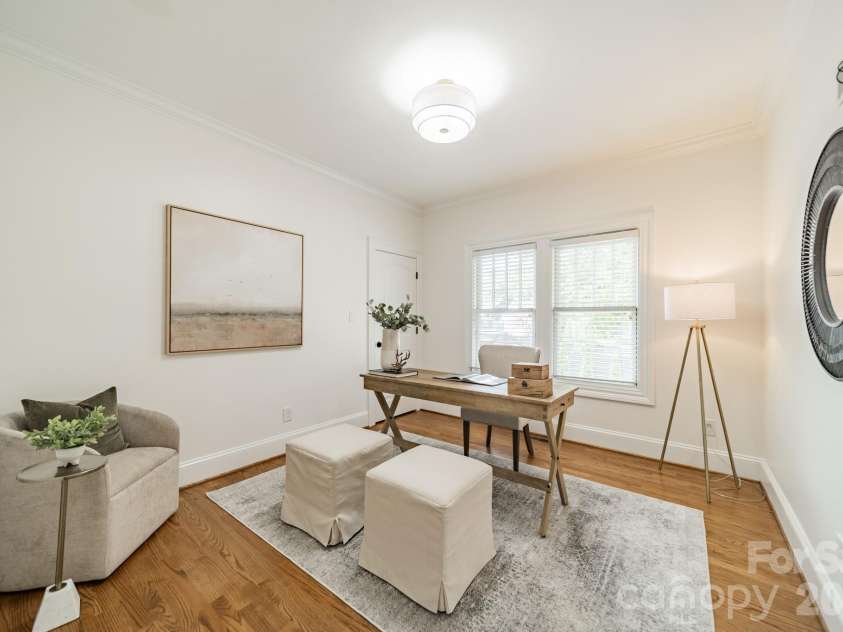 1529 Merriman Avenue, Charlotte, NC 28203.  MLS# CAR4404504, YatesRealty ID 41969. 