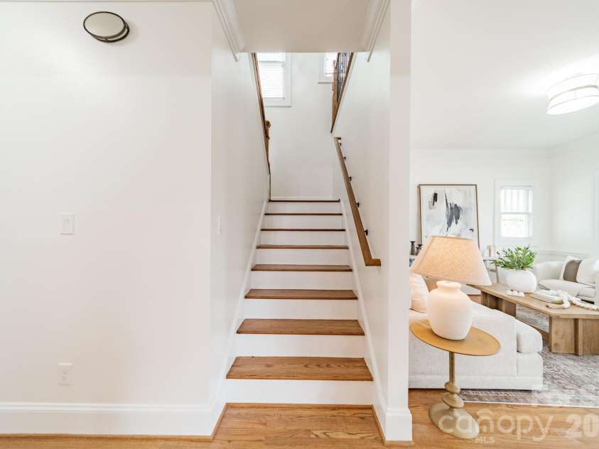 1529 Merriman Avenue, Charlotte, NC 28203.  MLS# CAR4404504, YatesRealty ID 41969. 