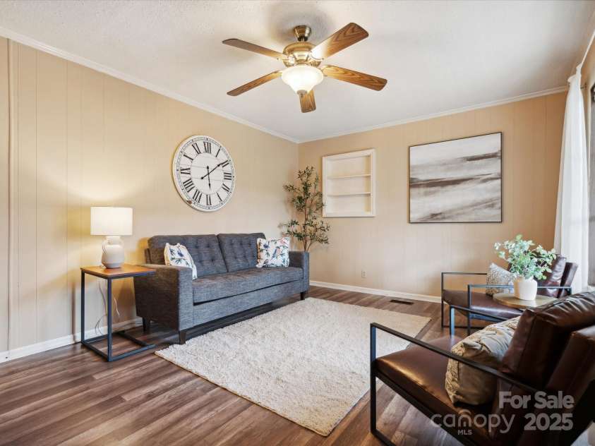 723 Chestnut Ridge Church Road, Kings Mountain, NC 28086.  MLS# CAR4186120, YatesRealty ID 4197. 