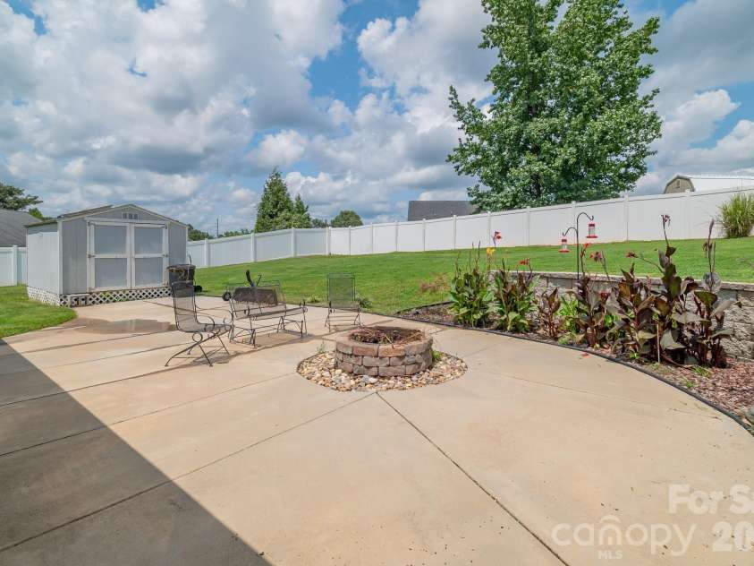 3301 Silver Fox Circle, Lancaster, SC 29720.  MLS# CAR4410414, YatesRealty ID 41970. Back Patio