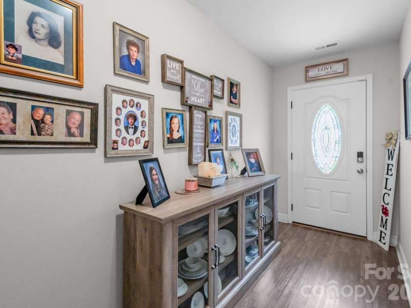 3301 Silver Fox Circle, Lancaster, SC 29720.  MLS# CAR4410414, YatesRealty ID 41970. Foyer