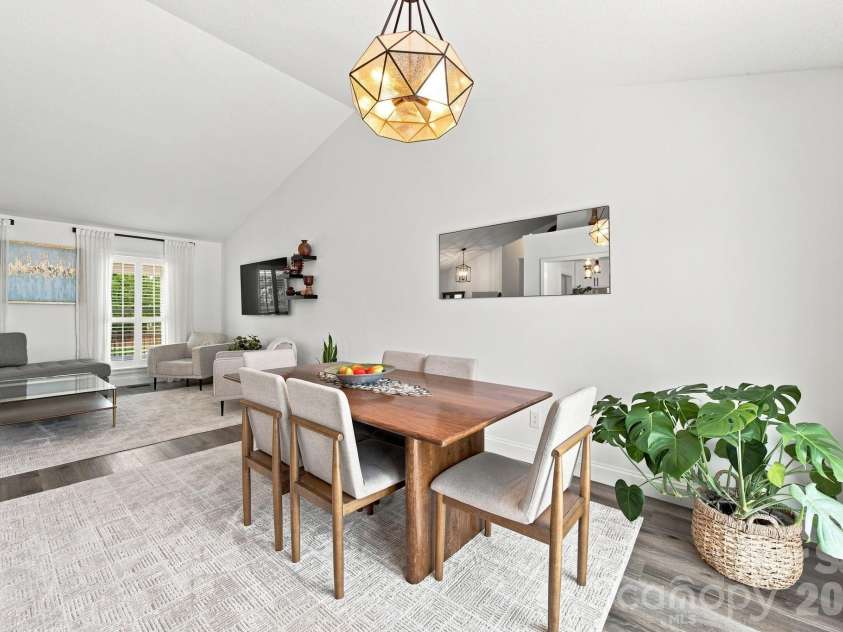 7017 Culloden More Court, Charlotte, NC 28217.  MLS# CAR4411389, YatesRealty ID 41973. 