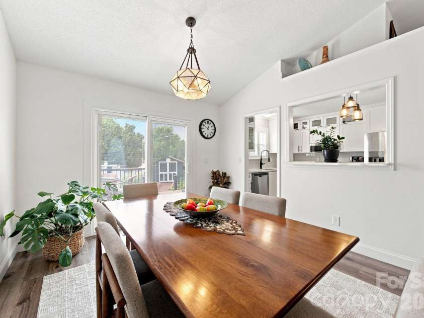 7017 Culloden More Court, Charlotte, NC 28217.  MLS# CAR4411389, YatesRealty ID 41973. 