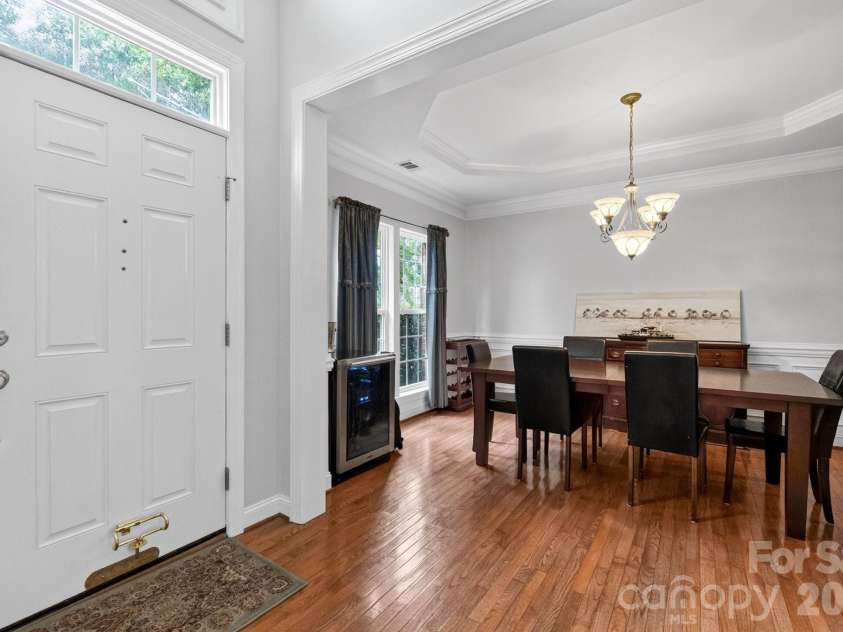127 Corona Circle, Mooresville, NC 28117.  MLS# CAR4409676, YatesRealty ID 41976. 