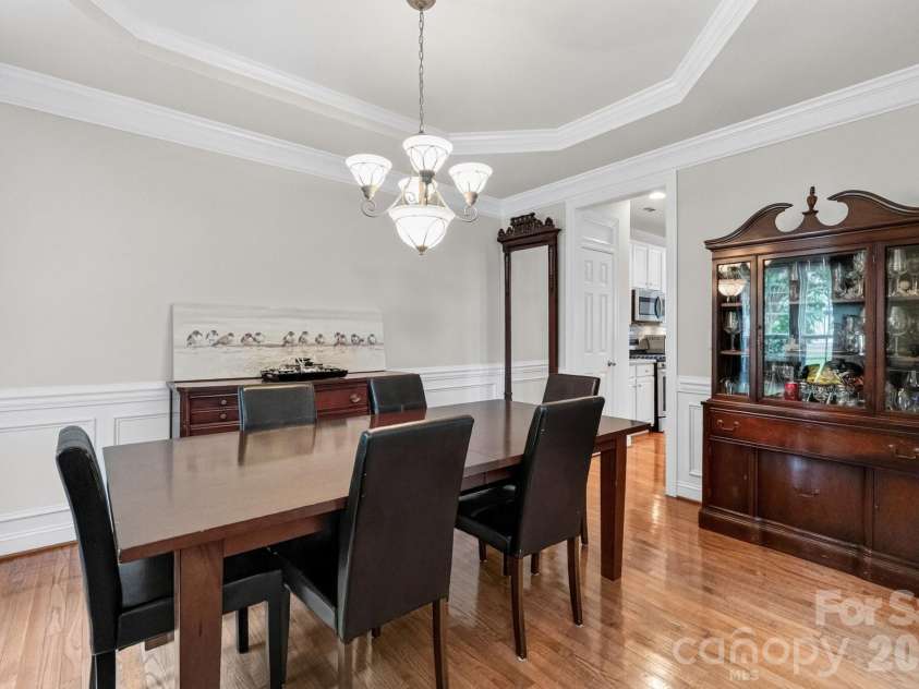 127 Corona Circle, Mooresville, NC 28117.  MLS# CAR4409676, YatesRealty ID 41976. 