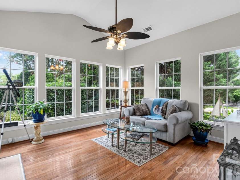 127 Corona Circle, Mooresville, NC 28117.  MLS# CAR4409676, YatesRealty ID 41976. 
