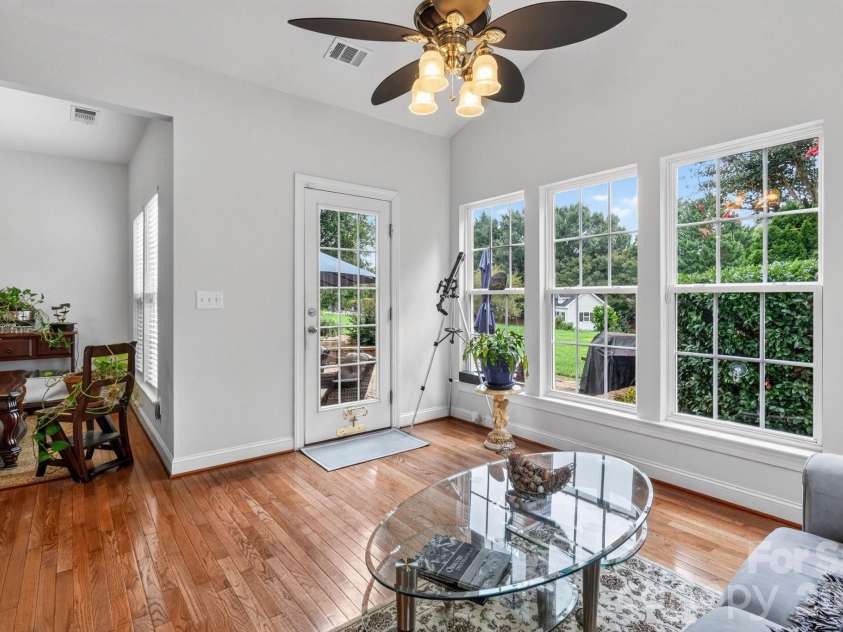 127 Corona Circle, Mooresville, NC 28117.  MLS# CAR4409676, YatesRealty ID 41976. 