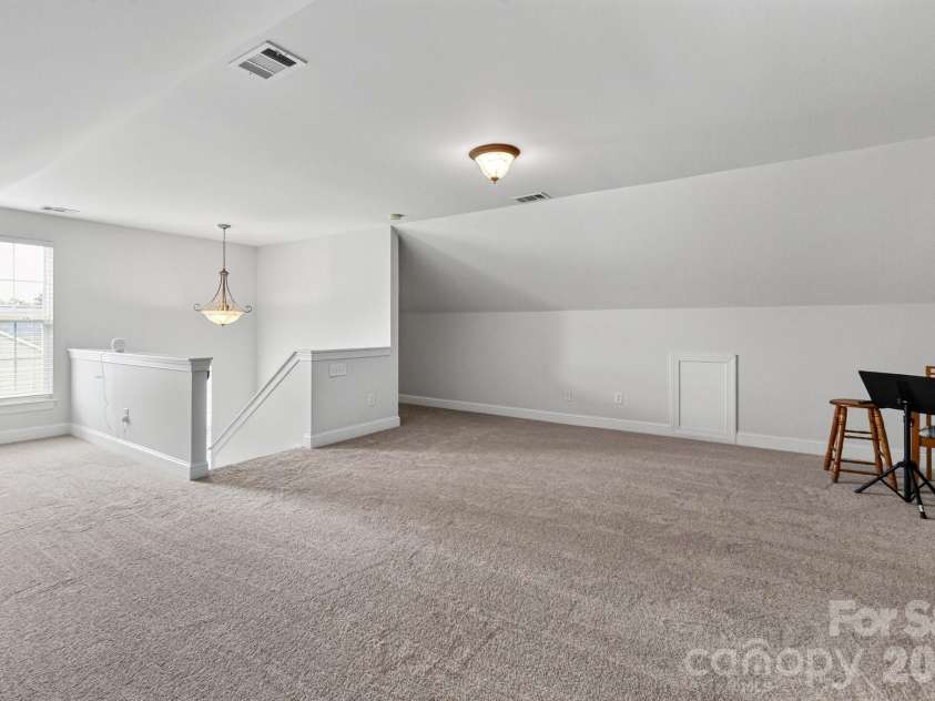 127 Corona Circle, Mooresville, NC 28117.  MLS# CAR4409676, YatesRealty ID 41976. 