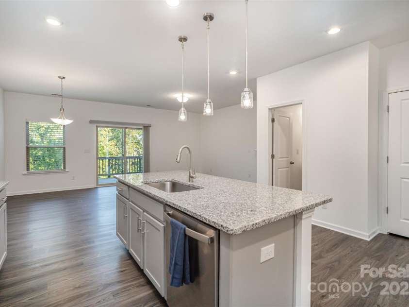 558 Dulaney Drive, Tega Cay, SC 29708.  MLS# CAR4306368, YatesRealty ID 41976. 