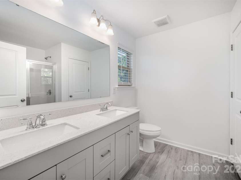 558 Dulaney Drive, Tega Cay, SC 29708.  MLS# CAR4306368, YatesRealty ID 41976. 