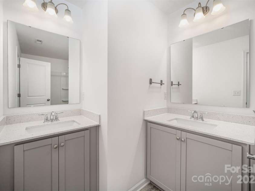 558 Dulaney Drive, Tega Cay, SC 29708.  MLS# CAR4306368, YatesRealty ID 41976. 