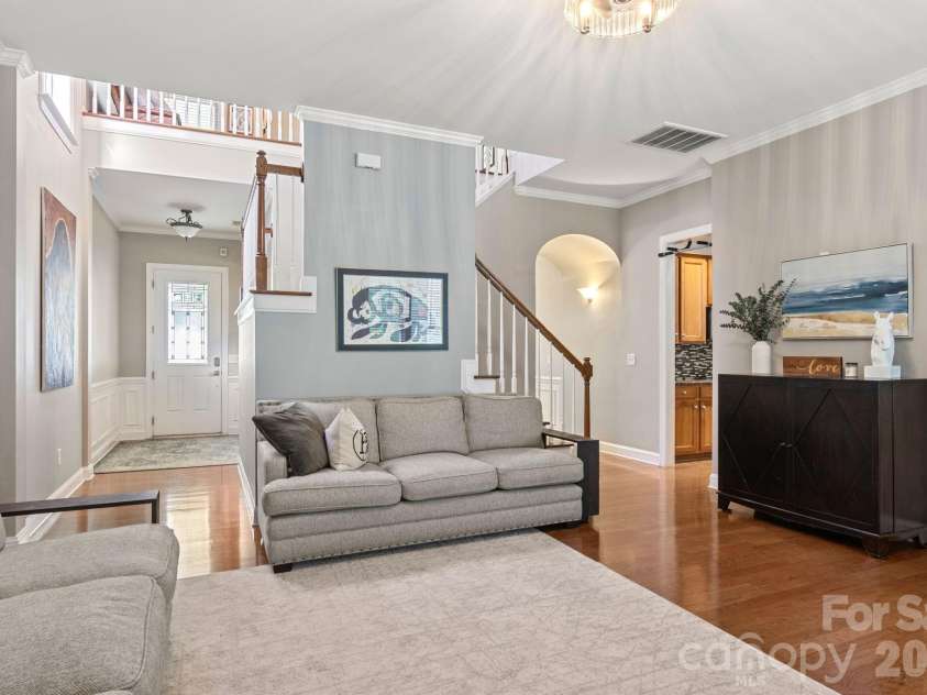 1334 Sarandon Drive, Matthews, NC 28104.  MLS# CAR4409363, YatesRealty ID 41977. 