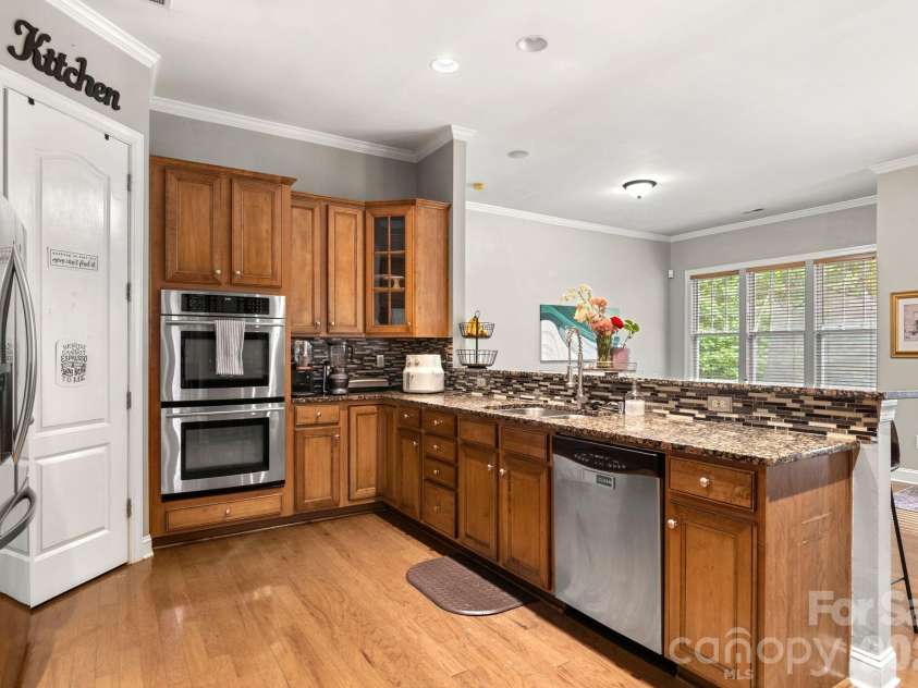 1334 Sarandon Drive, Matthews, NC 28104.  MLS# CAR4409363, YatesRealty ID 41977. 