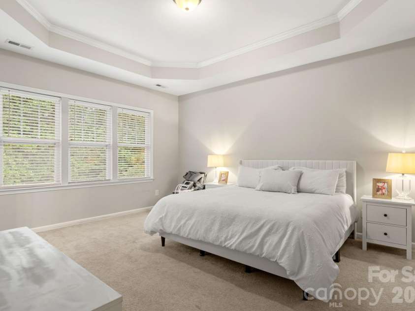 1334 Sarandon Drive, Matthews, NC 28104.  MLS# CAR4409363, YatesRealty ID 41977. 