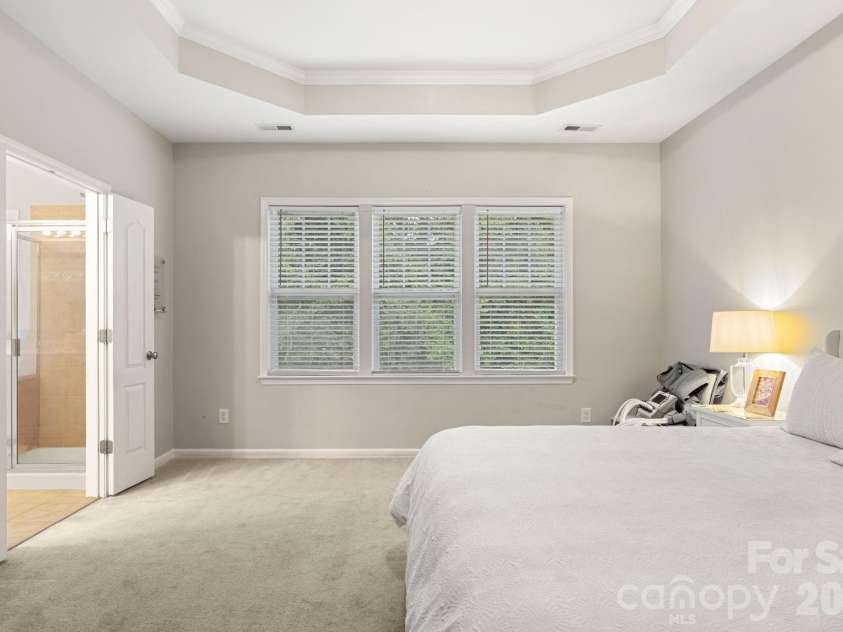 1334 Sarandon Drive, Matthews, NC 28104.  MLS# CAR4409363, YatesRealty ID 41977. 