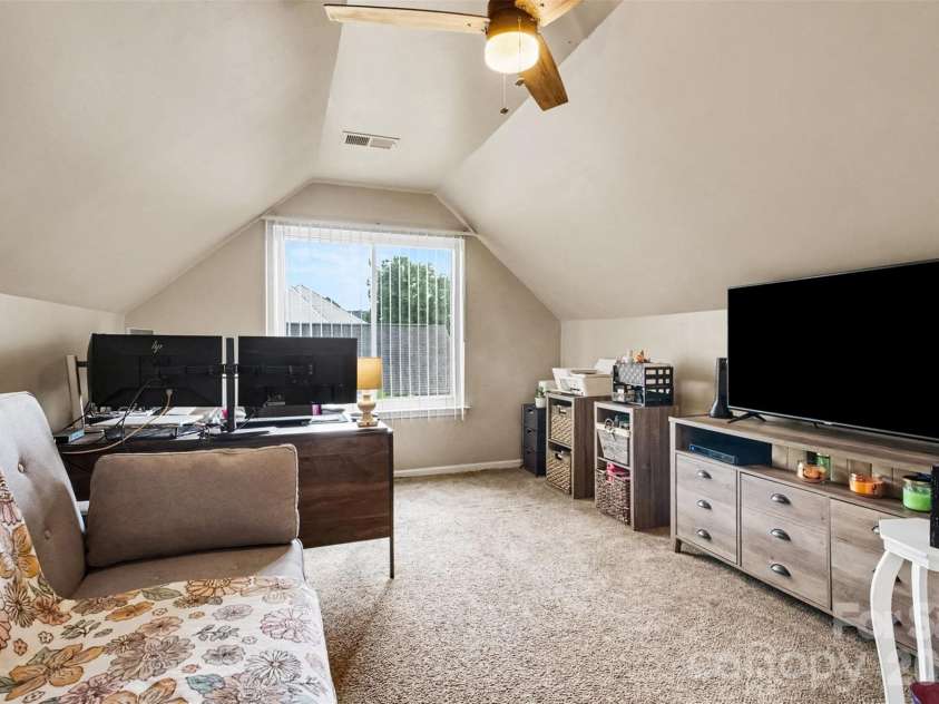 4828 Asherton Place, Concord, NC 28027.  MLS# CAR4411724, YatesRealty ID 41978. Flex Space / 4th Bedroom (has closet)