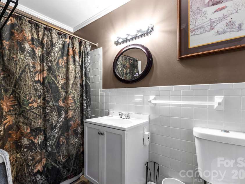 938 Forest Drive, Lancaster, SC 29720.  MLS# CAR4410690, YatesRealty ID 41980. 