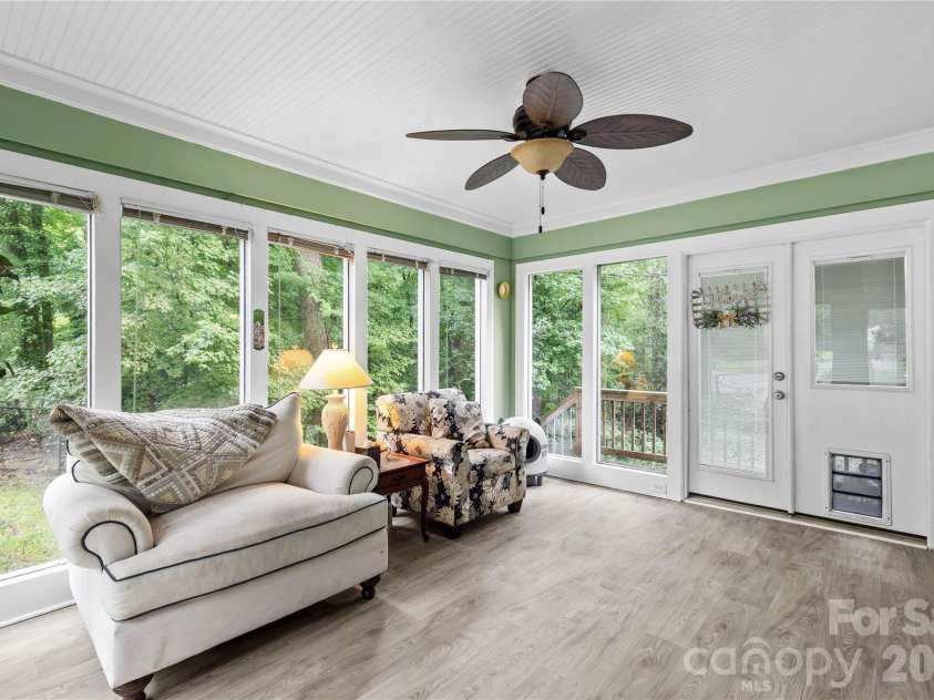938 Forest Drive, Lancaster, SC 29720.  MLS# CAR4410690, YatesRealty ID 41980. 