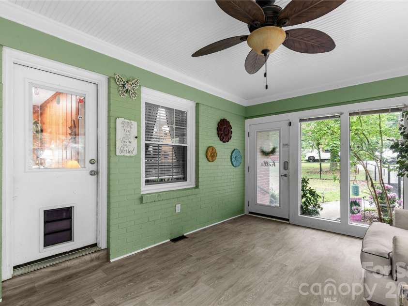 938 Forest Drive, Lancaster, SC 29720.  MLS# CAR4410690, YatesRealty ID 41980. 