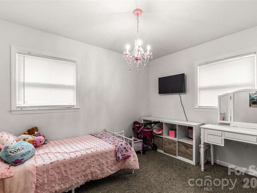 1747 Williams Circle, Lancaster, SC 29720.  MLS# CAR4410871, YatesRealty ID 41981. 
