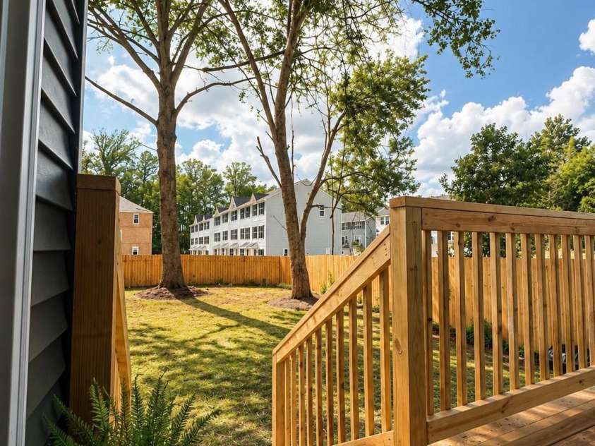 1906 Ashley Road, Charlotte, NC 28208.  MLS# CAR4410948, YatesRealty ID 41982. Virtually Staged