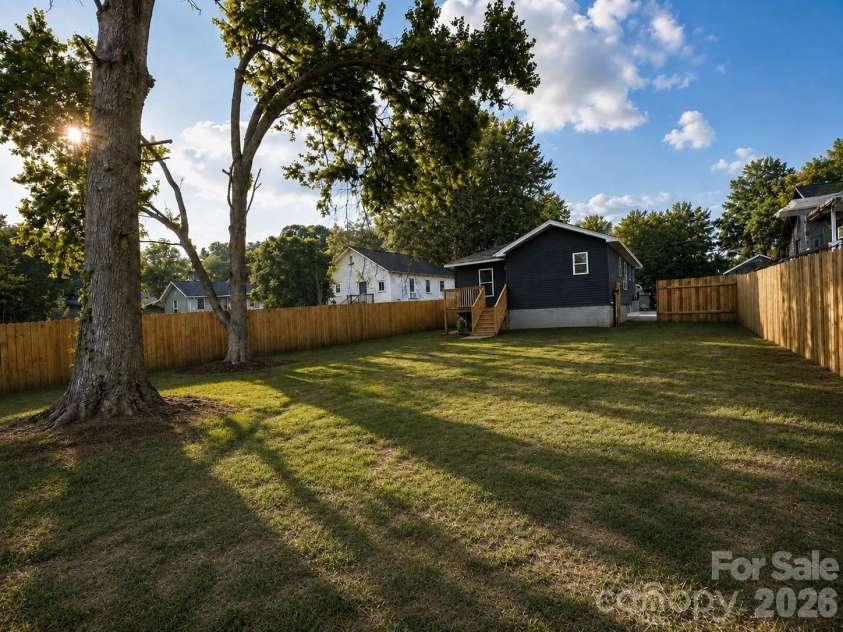 1906 Ashley Road, Charlotte, NC 28208.  MLS# CAR4410948, YatesRealty ID 41982. Virtually Staged