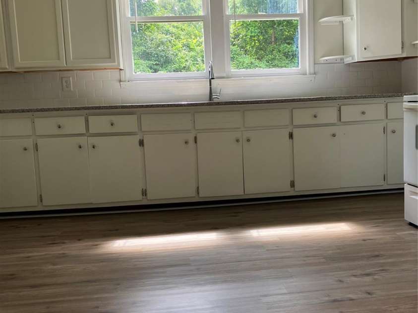 104 Countryside Drive, Lenoir, NC 28645.  MLS# CAR4325200, YatesRealty ID 41983. Kitchen