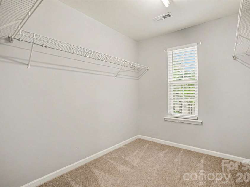 7763 Abigail Glen Drive, Charlotte, NC 28212.  MLS# CAR4408436, YatesRealty ID 41988. 