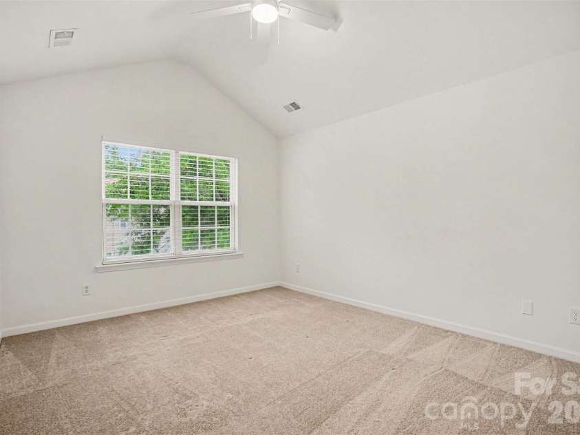 7763 Abigail Glen Drive, Charlotte, NC 28212.  MLS# CAR4408436, YatesRealty ID 41988. 