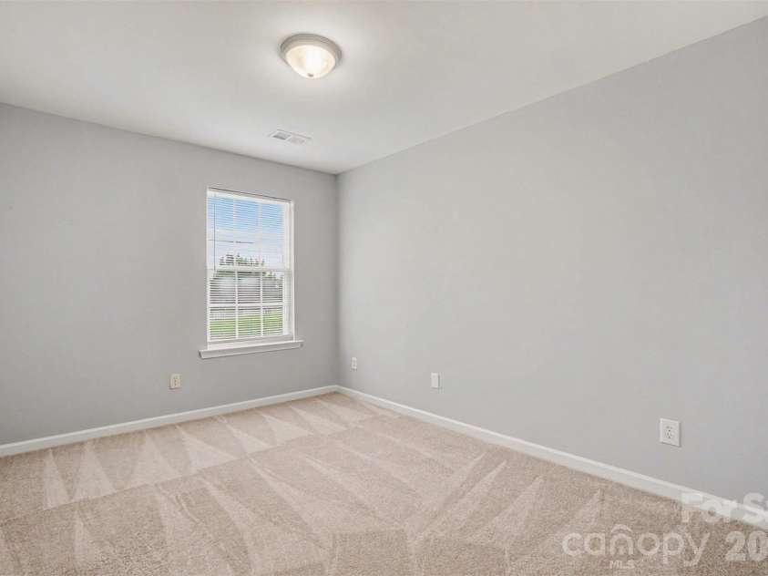 7763 Abigail Glen Drive, Charlotte, NC 28212.  MLS# CAR4408436, YatesRealty ID 41988. 