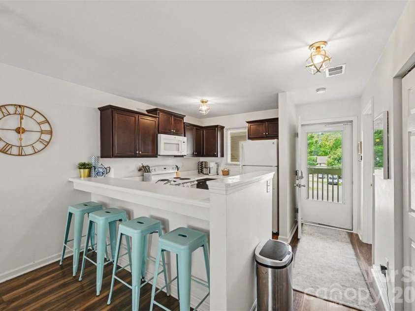 1654 Eagles Place, Rock Hill, SC 29732.  MLS# CAR4412274, YatesRealty ID 41989. 