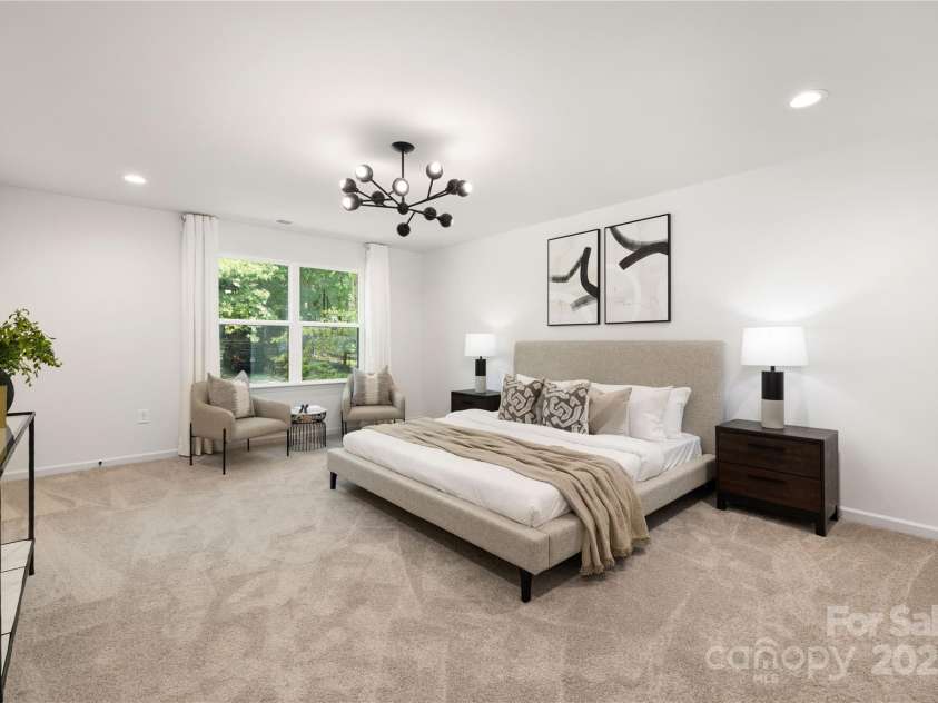 1022 Dooley Drive, Charlotte, NC 28227.  MLS# CAR4231581, YatesRealty ID 4199. Representation