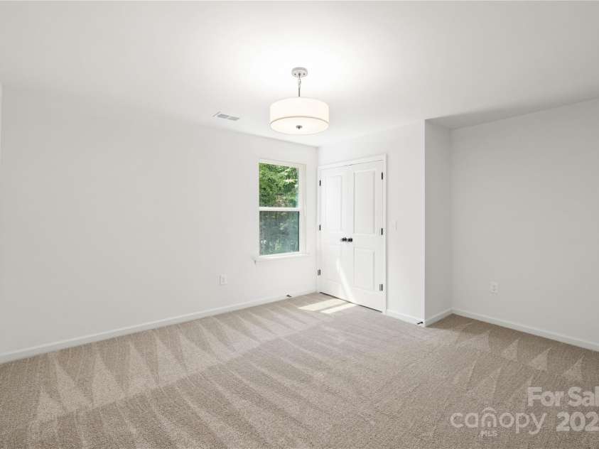 1022 Dooley Drive, Charlotte, NC 28227.  MLS# CAR4231581, YatesRealty ID 4199. Representation