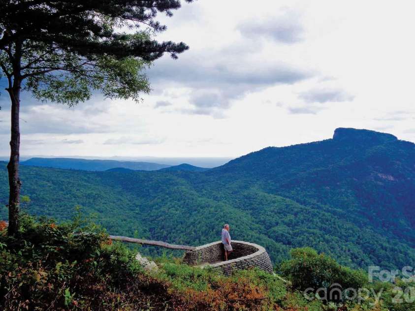 2031 Cam Drive, Morganton, NC 28655.  MLS# CAR4412251, YatesRealty ID 41990. Wiseman's View-Table Rock Mtn