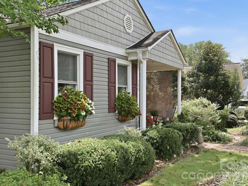 506 Unity Street, Fort Mill, SC 29715.  MLS# CAR4411861, YatesRealty ID 41991. 