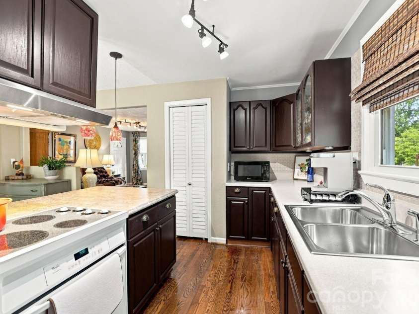 506 Unity Street, Fort Mill, SC 29715.  MLS# CAR4418268, YatesRealty ID 41991. 