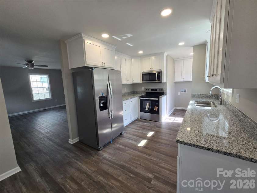 209 Roswell Street, Troy, NC 27371.  MLS# CAR4412291, YatesRealty ID 41993. 